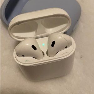 Apple air pods